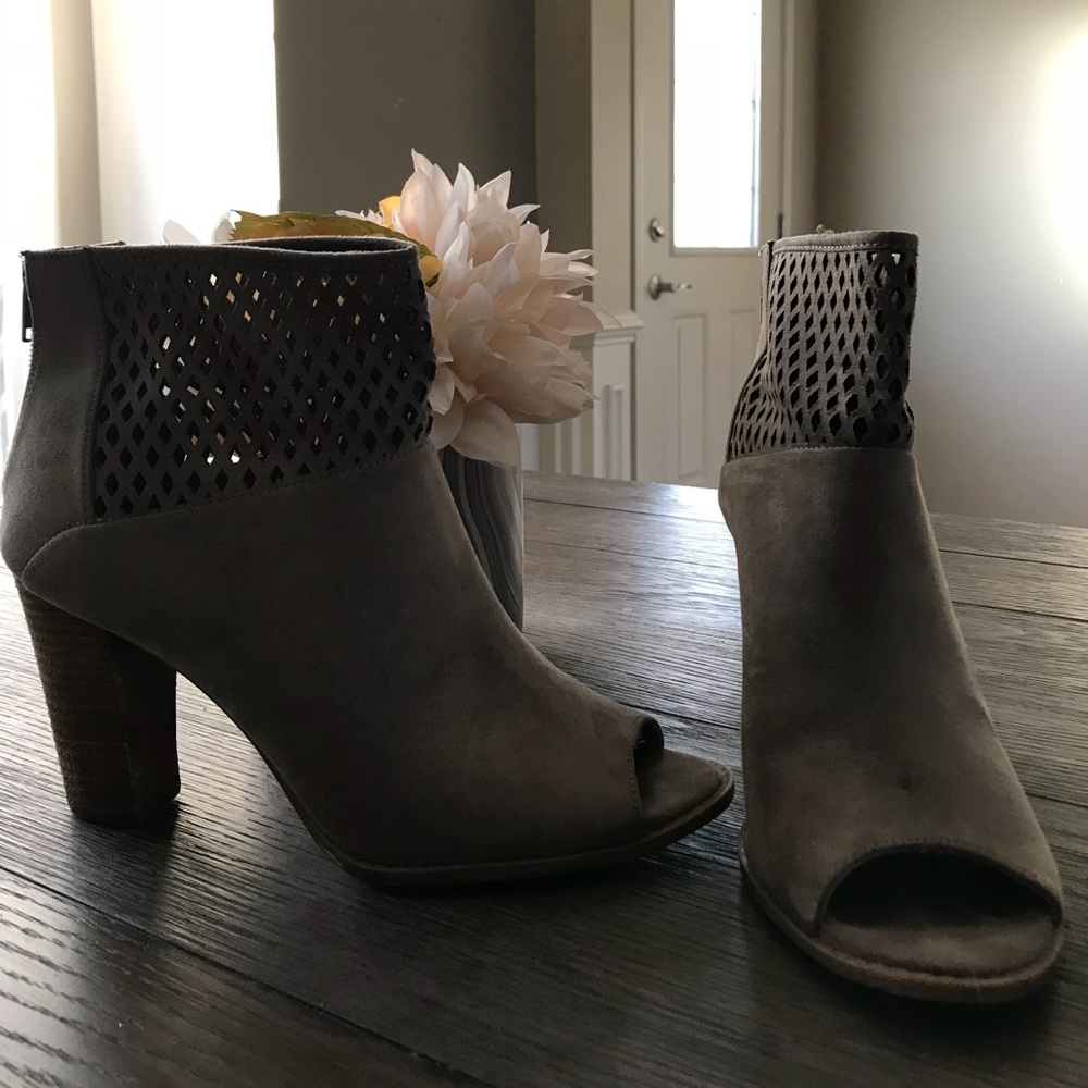 heels